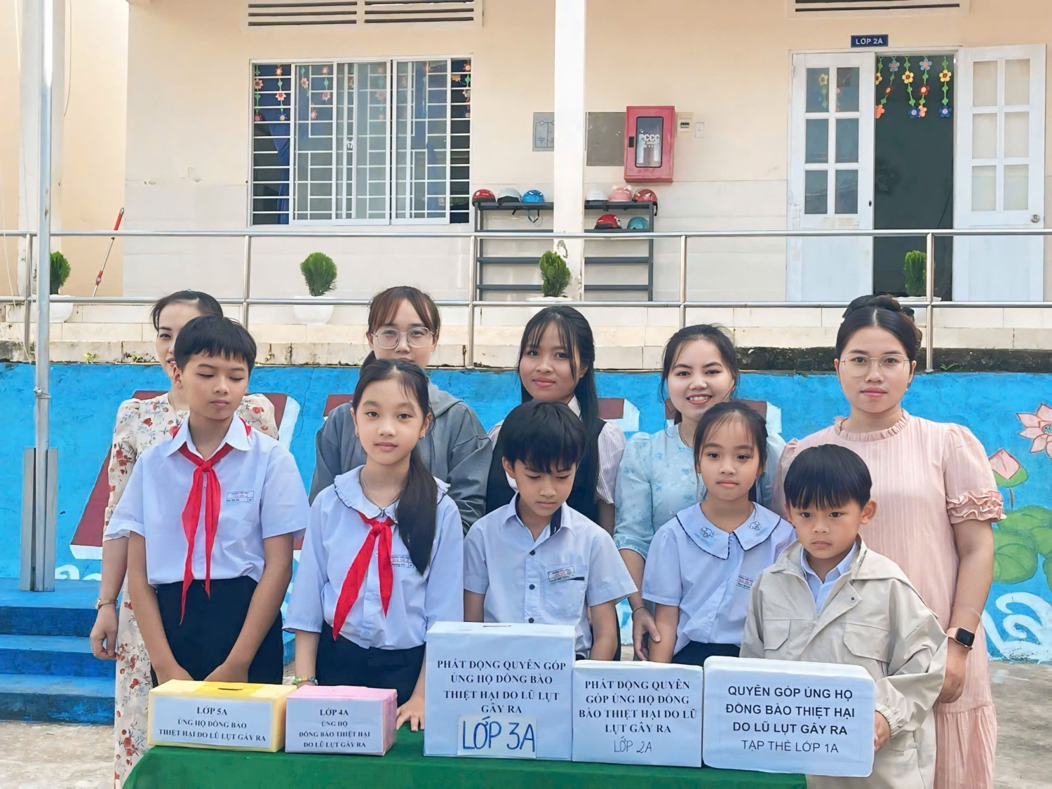 TRƯỜNG TIỂU HỌC ĐA MI 2 HƯỞNG ỨNG CÔNG VĂN CỦA SỞ GIÁO DỤC VÀ ĐÀO TẠO VỀ VIỆC QUYÊN GÓP, ỦNG HỘ CÁC CƠ SỞ GIÁO DỤC BỊ THIỆT HẠI DO MƯA LŨ